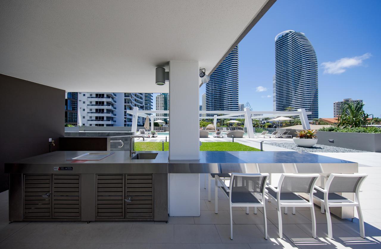 Dayday Premier Apartments At 2663 Gold Coast Hwy, Broadbeach Екстер'єр фото