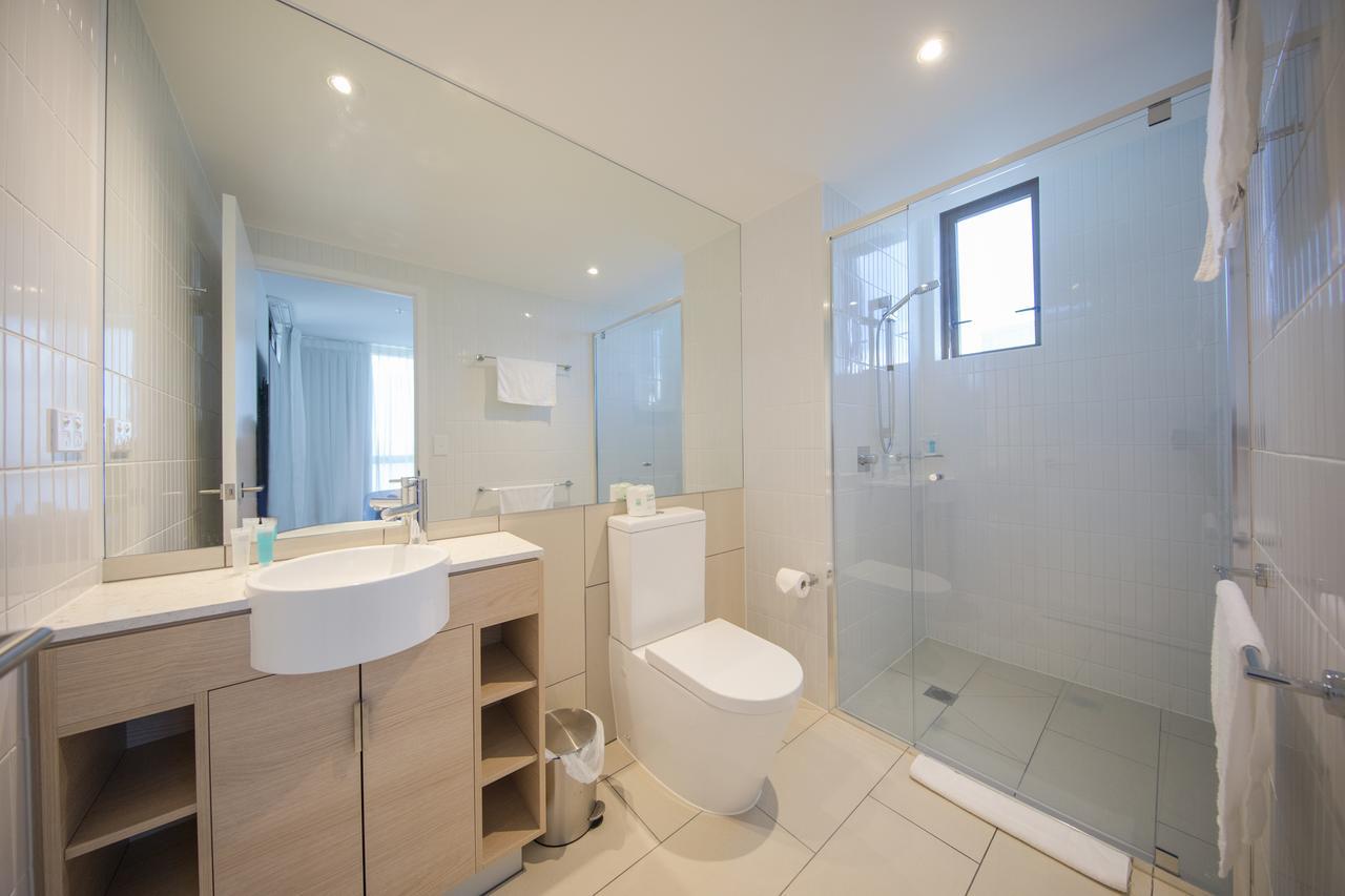 Dayday Premier Apartments At 2663 Gold Coast Hwy, Broadbeach Екстер'єр фото