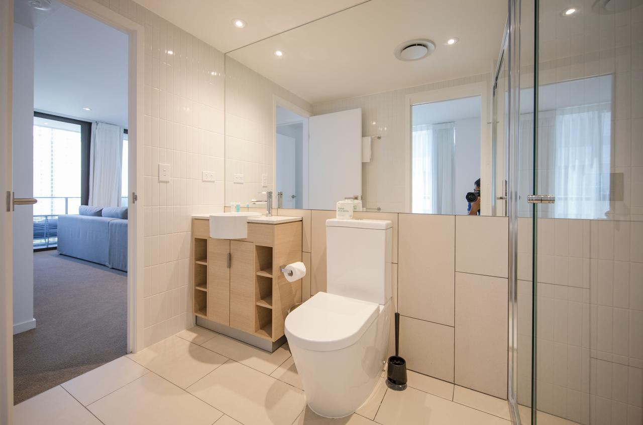 Dayday Premier Apartments At 2663 Gold Coast Hwy, Broadbeach Екстер'єр фото